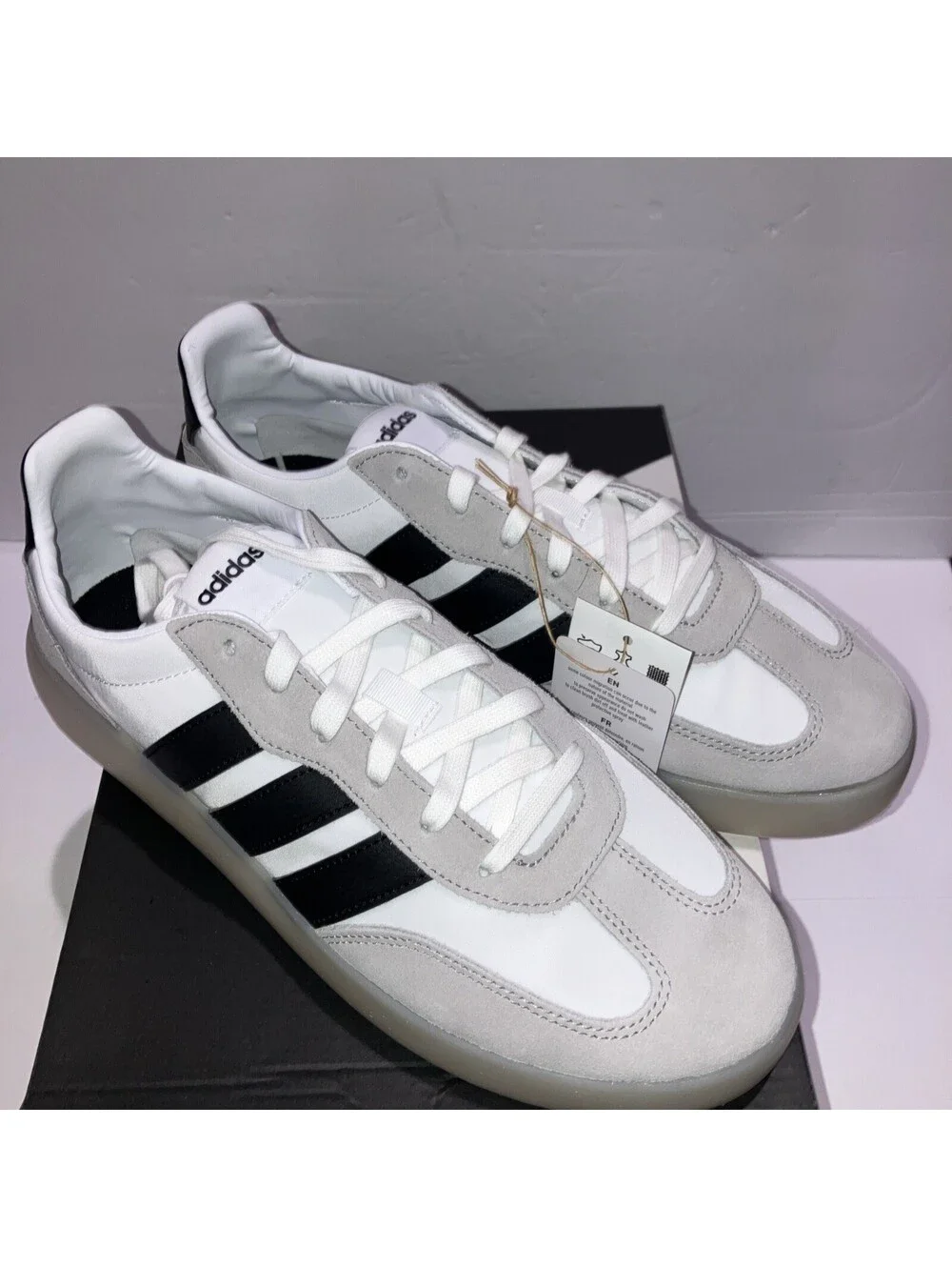 adidas Barreda Decode JI2315 Men’s 9 White Black Grey Sneakers New